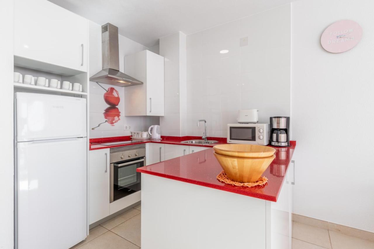 Apartamento Buraux , Con Vistas Al Mar & Parking En El Corazon Del Casco Viejo De *
